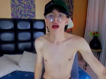 antonnello_ – webcam model profile photo Image 14