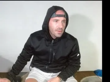 dirtypub – webcam model profile photo Image 3