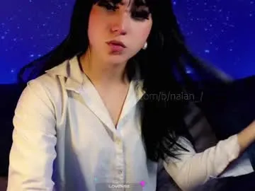 lavetax – webcam model profile photo Image 7