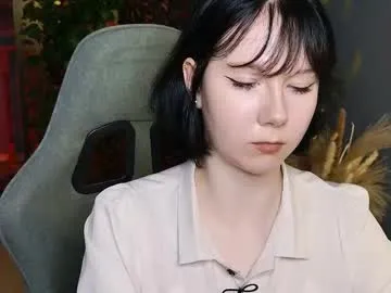 Allla – webcam model profile photo Image 16