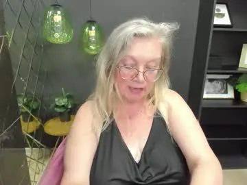 yueyue2003 – webcam model profile photo Image 10