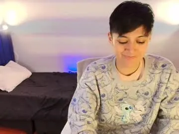 goth_minerva – webcam model profile photo Image 13