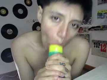 goth_minerva – webcam model profile photo Image 2