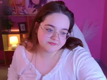 dellacrush_ – webcam model profile photo Image 5