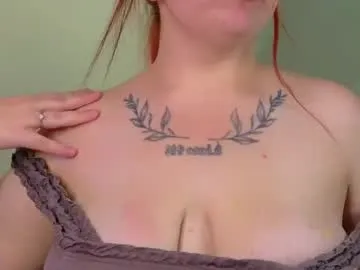 millemimi – webcam model profile photo Image 3