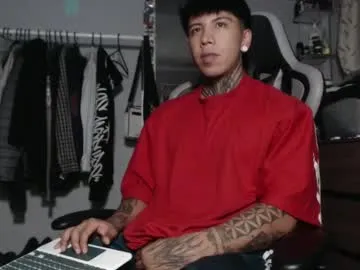 kingdanny_8 – webcam model profile photo Image 3