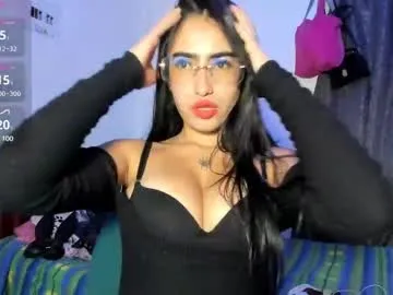 nickyvixenn Image 4