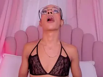 chanbery – webcam model profile photo Image 10