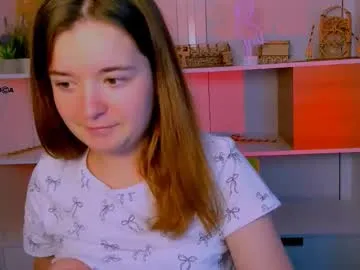 rageins – webcam model profile photo Image 6