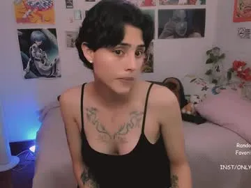 GraypacLive – webcam model profile photo Image 7