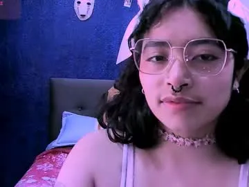 lilhornyprincess – webcam model profile photo Image 17