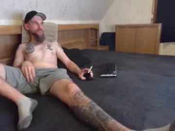 raisawetsx – webcam model profile photo Image 18