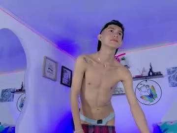 kustom77 – webcam model profile photo Image 13