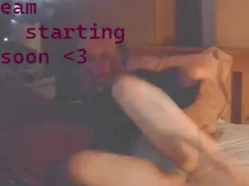 crimsonkitten – webcam model profile photo Image 16