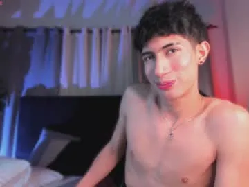 AAASuck – webcam model profile photo Image 6