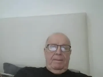 oggi95 – webcam model profile photo