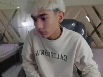 liam_kleiin – webcam model profile photo Image 11