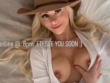 IORio2 – webcam model profile photo Image 10