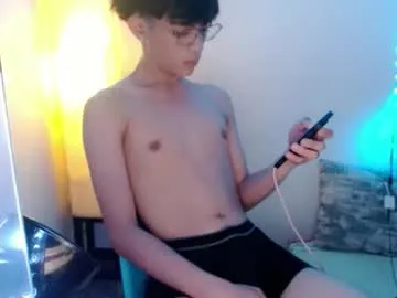 tyler_gus – webcam model profile photo Image 4
