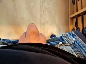 IORio2 – webcam model profile photo Image 19