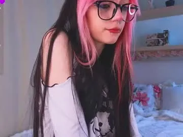 taya_fever – webcam model profile photo Image 16