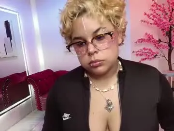 DoriDeluxe66 – webcam model profile photo Image 2