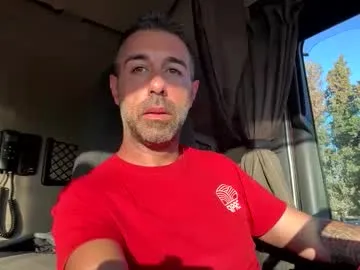 mmelicious – webcam model profile photo Image 15