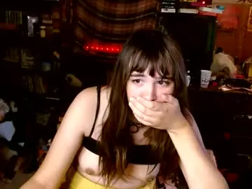 Yna-and-Yn – webcam model profile photo Image 9