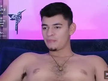 lynn9000 – webcam model profile photo Image 13