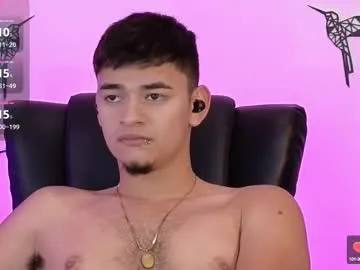 lynn9000 – webcam model profile photo Image 9