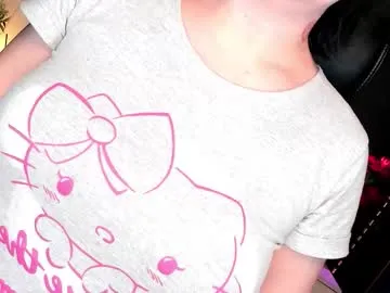 Enchantix – webcam model profile photo Image 2