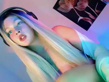 PinkyPai – webcam model profile photo Image 19