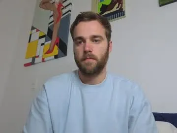 wolfan_sky – webcam model profile photo Image 2