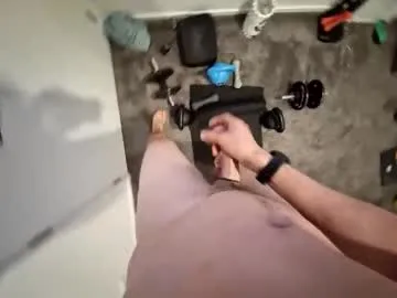 hunkwithglasses – webcam model profile photo Image 9