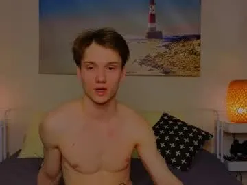 octavarium211 – webcam model profile photo Image 2