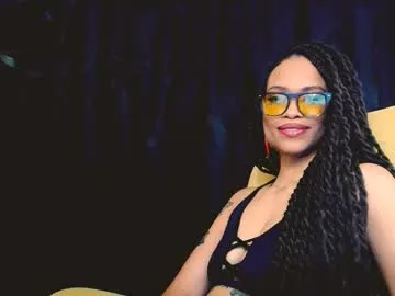 -teenytiny- – webcam model profile photo Image 5