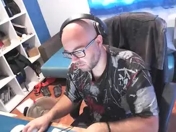 kinksubbydubby – webcam model profile photo Image 10