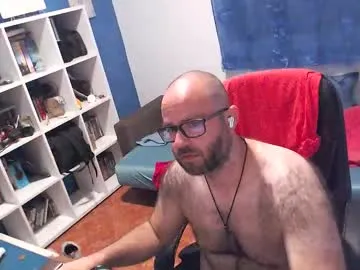 kinksubbydubby – webcam model profile photo Image 2