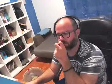 kinksubbydubby – webcam model profile photo Image 8