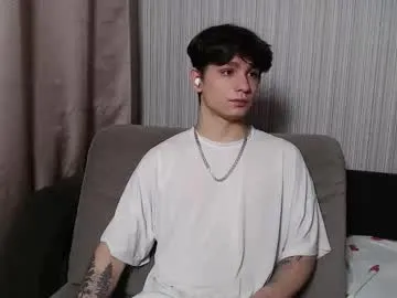 hijin_ – webcam model profile photo Image 13