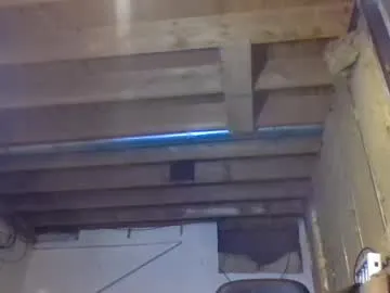 Maya-onelya – webcam model profile photo Image 2