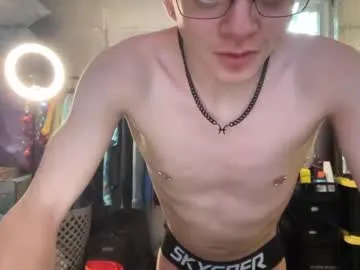 hungeddy – webcam model profile photo Image 6
