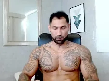 IORio2 – webcam model profile photo Image 11