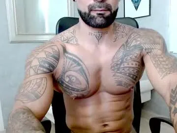 IORio2 – webcam model profile photo Image 3