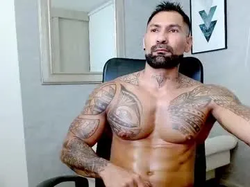 IORio2 – webcam model profile photo Image 5