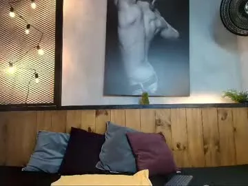 luixdust1 – webcam model profile photo Image 4