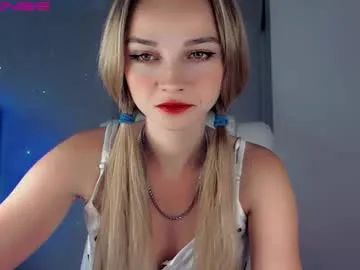 hina_porn – webcam model profile photo Image 19