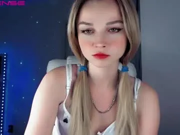 hina_porn – webcam model profile photo Image 3