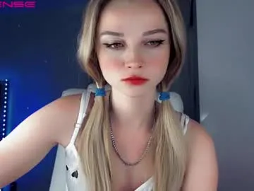 hina_porn – webcam model profile photo Image 4