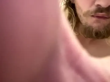 raisawetsx – webcam model profile photo Image 8